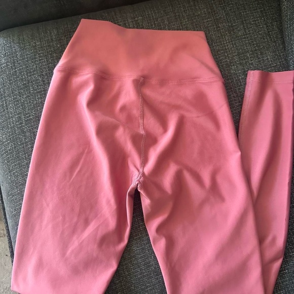 Full length pink peloton leggings - Picture 5 of 7